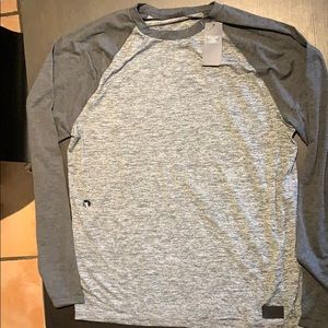 Abercrombie & Fitch Long Sleeve Airknit tee